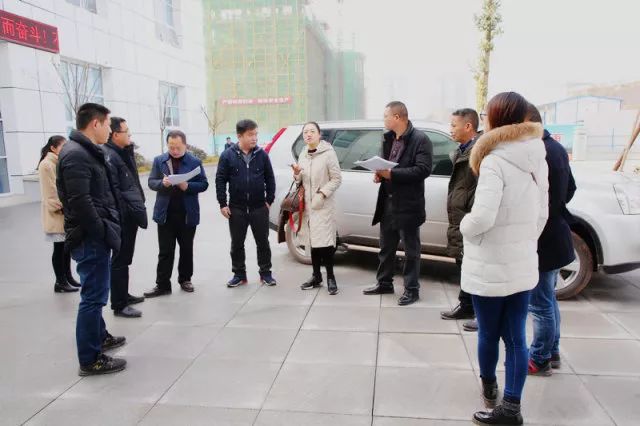 南充市委目标办督查小组四川驭云航空公司考察