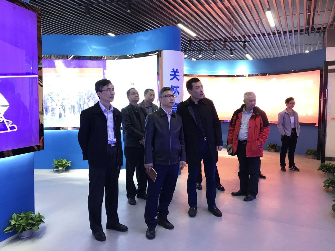 广东省农业农村厅牛宝俊巡视员一行参观汉和智