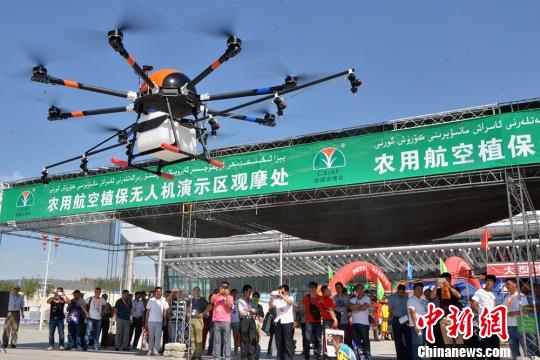 “无人机”企业抢滩新疆农业大市场