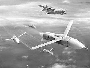 美研发廉价无人机“小妖精”