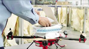 新加坡用无人机投递邮件