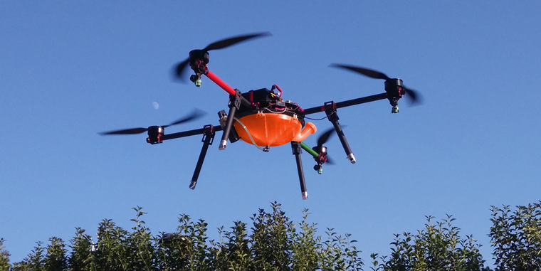 天翼航空 四旋翼植保无人机_无人机网(www.youuav.com) 天翼航空 四旋翼植保无人机_无人机网(www.youuav.com)