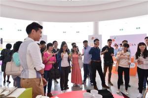 95后大学生创意玩法，无人机航拍颠覆视界观