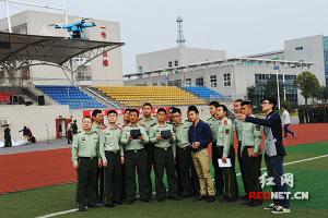 湖南消防获赠20架航拍无人机 灾情侦察预警添利器