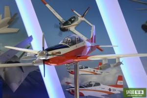 专家：中国无人机已进入第一集团 发动机拖后腿