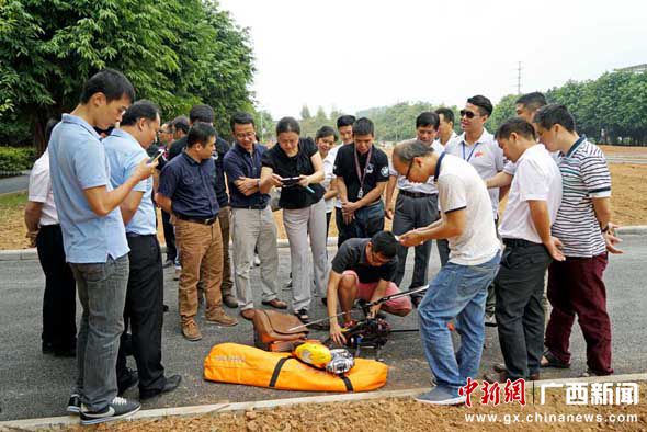 广西首期无人机驾驶员培训班开班