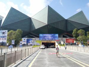 2015高交会无人机分场上没有大疆，但我们看到了无人机的历史缩影