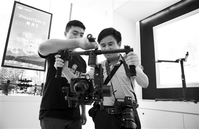 深圳首家无人机4S店开业