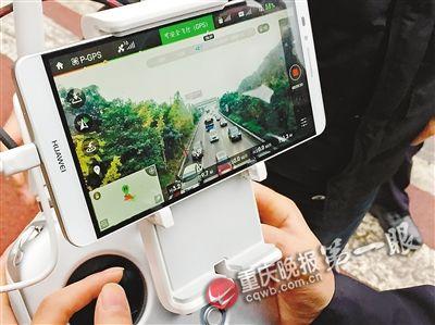 警用无人机内环升空执法 加塞违停飙车统统藏不了