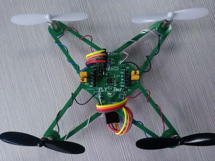 爱折腾的他，做了块“四肢健全”的开发板