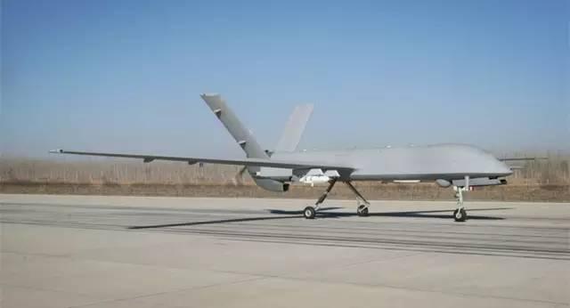 彩虹4无人机成功实弹测试 导弹精度达到0.8米