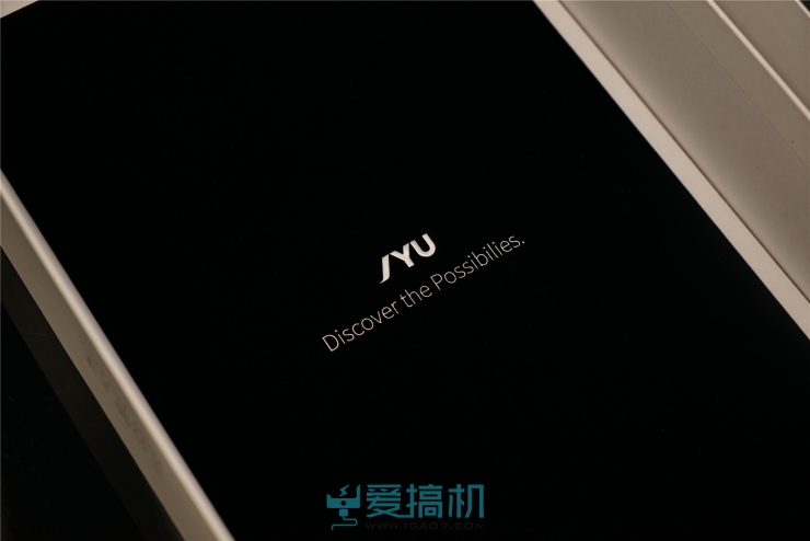 无人机界的灯厂超跑 疆域大黄蜂Hornet S无人机体验