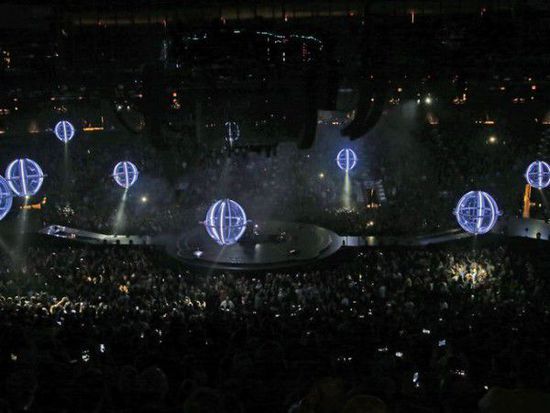 无人机或许会成为未来演唱会的新宠?