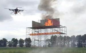 油动变距多旋翼无人机：不只“看”更要“干”