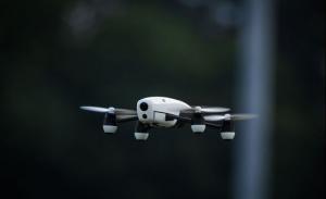 黑马选手无人机 π 杀进2016CES，开启未来娱乐新时代