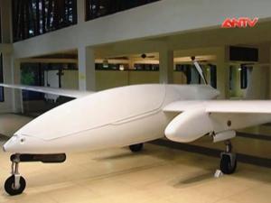 越南展示大型无人机航程4千公里 称将在南海试飞