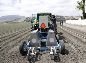 英国政府称机器人农民是农业的未来