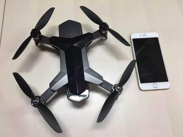 腾讯无人机谍照在这里，或许是能上天的自拍神器