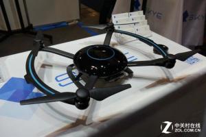 无控跟随型自拍 SKYE无人机惊艳CES2016