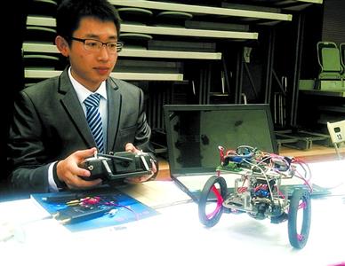 上海交大本科生团队发明可用于消防的跳跃机器人