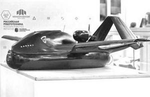 骑着无人机去作战