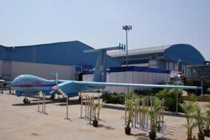 印立志军火出口10年内增加20倍 与中国竞争