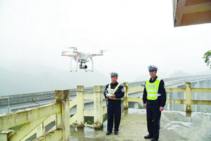 赞！无人机成为春运神助攻！