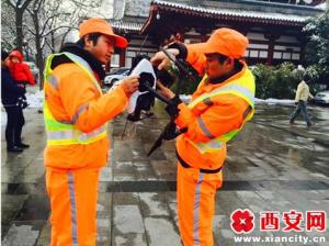 无人机升空 环卫巡视变的高大上(组图)