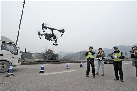 无人机给力 2小时查处16起违章