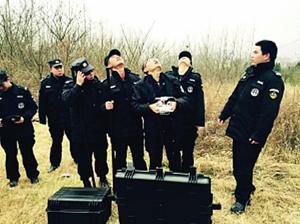 猴赛雷！无人机化身“寻物达人”