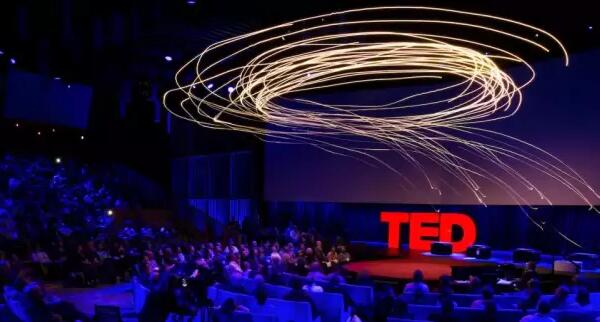无人机在TED2016上又爆大招，无人机大神Raffaello D’Andrea的演讲实录