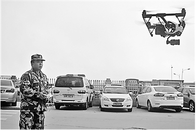 福建边防总队使用无人机监控系统 提高反恐处突能力