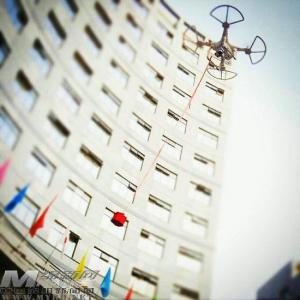 绵阳小伙无人机空运钻戒在医院求婚成功