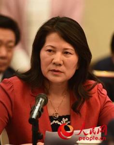 霍金花代表：建议国家大力支持农用无人机技术研发