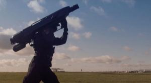 防空武器 肩扛式反无人机装备准备开卖