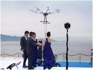 炫酷无人机亮相深圳桔钓沙 助威最酷海上沙滩发布会