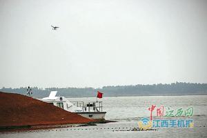 消除水上执法死角 首派无人机高空执法