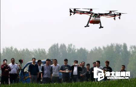 干农活用上无人机了