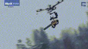 美国：击落无人机违法 哪怕带着武器飞进家