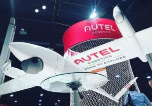深圳无人机企业新秀道通智能亮相美国展