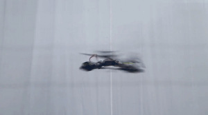 一个螺旋桨推进器 世界上结构最简单无人机面世