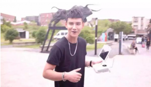 上海闹市无人机突袭美女，瞧淘宝干的好事！