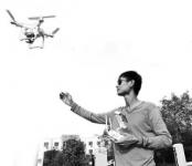 河南无人机产业雏形渐现 无人机驾驶员急缺