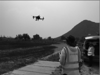 济南首次无人机查秸秆焚烧