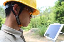 泉州供电公司借助无人机开展巡线任务