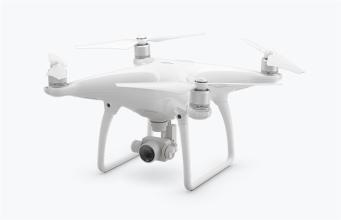 玩新潮 无人机俱乐部亮相