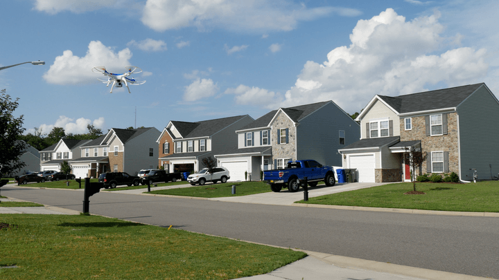 远离炸机！无人机新手练习神器120美元快速提高技能