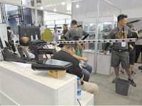 国产新型反无人机枪照射3秒就能击落一架无人机