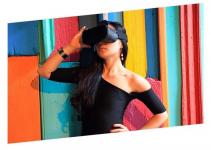 这款 VR 设备能捕捉你的面部表情，还可转化成数字人物