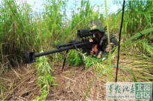 这场训练有意思：单兵火箭、迫击炮和无人机齐上阵